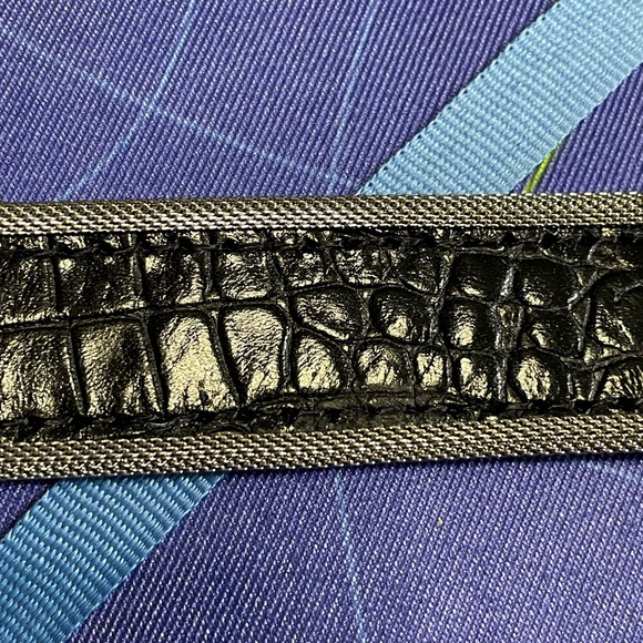 Black and silver belt - Picture 4 of 4